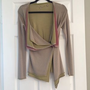 Anthropologie sweater size xs